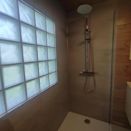 Bois De Biron - - - 別荘 *